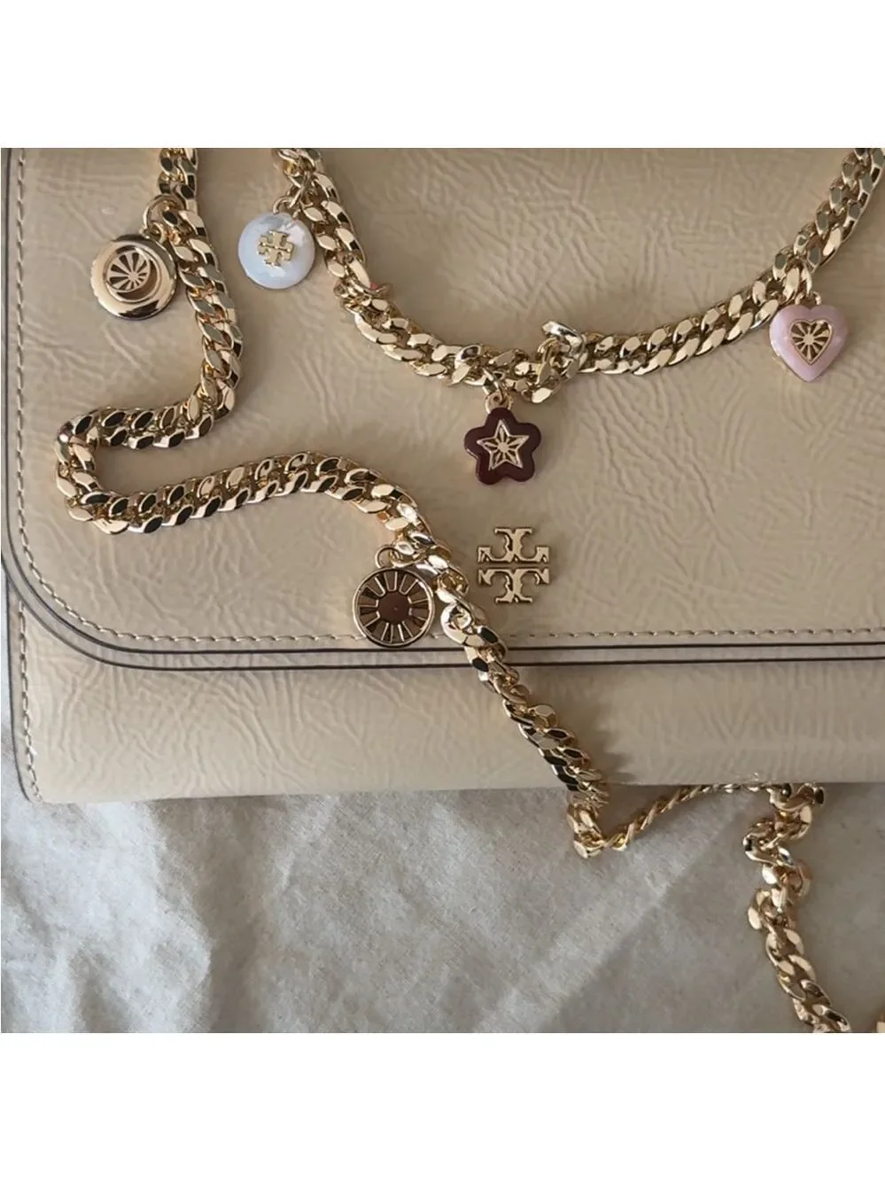 Tory Burch tory burch
